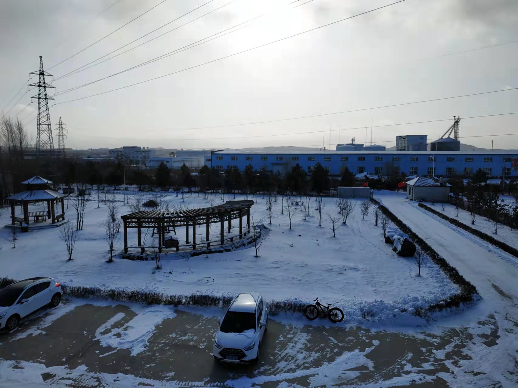 深圳古特吉林工厂，位于吉林敦化，生产线目前主打产品为谷胱甘肽和β-烟酰胺单核苷酸。