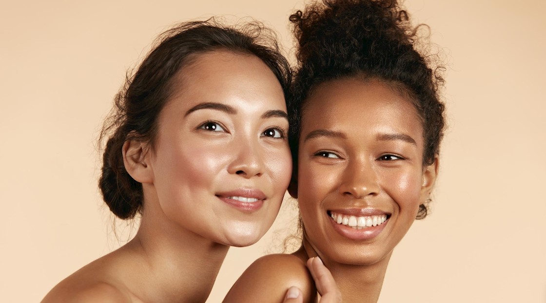 在最新一期的专业美容杂志中谈论所有关于谷胱甘肽的事情！